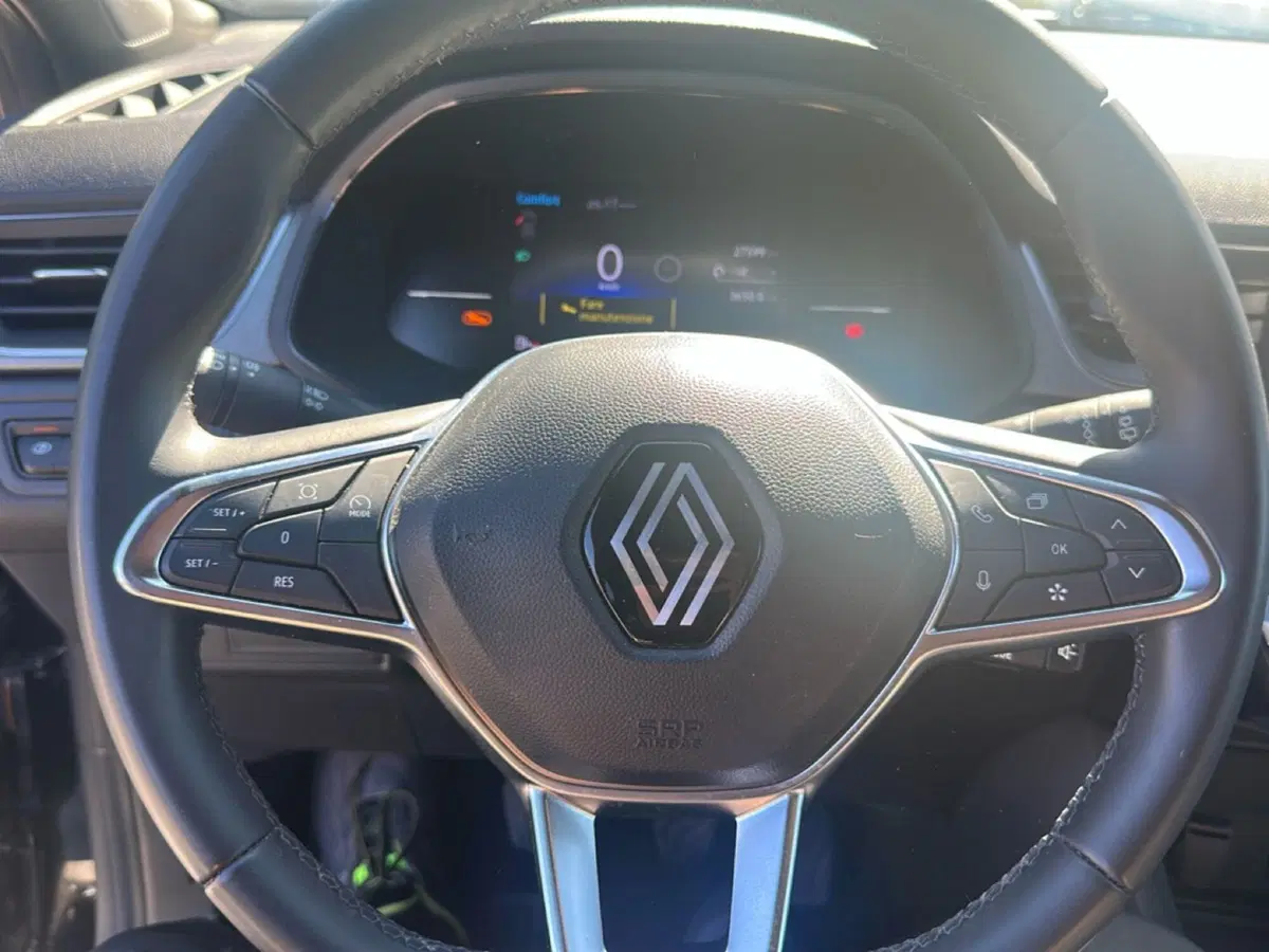 Renault Captur usata a Roma (14)