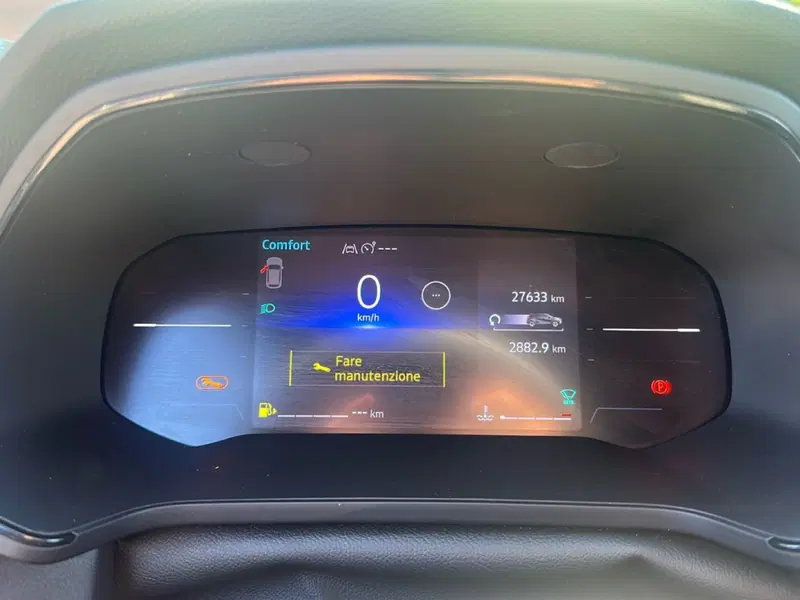 Renault Captur usata a Roma (15)