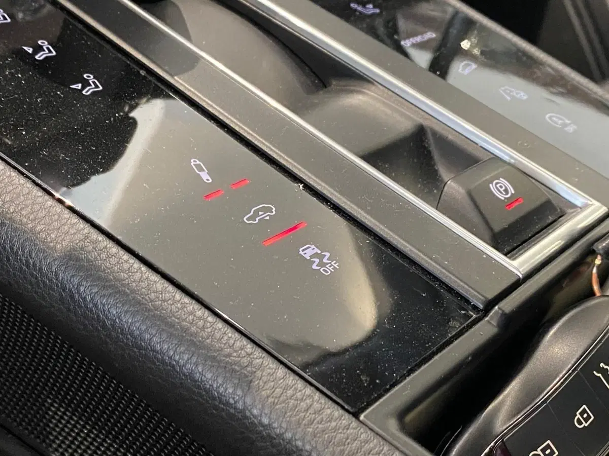 Porsche Macan usata a Firenze (17)