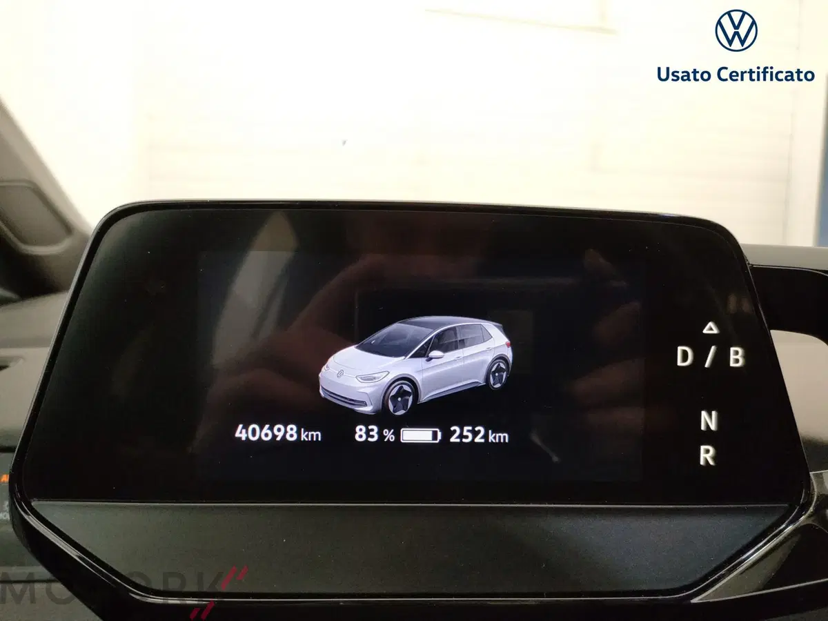 Volkswagen ID.3 usata a Varese (17)