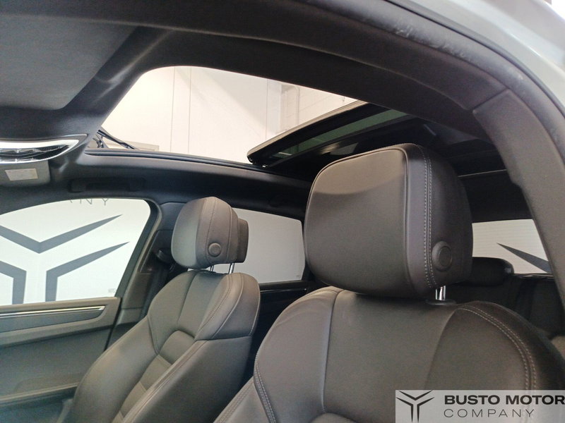 Porsche Macan usata a Varese (16)