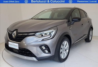 Renault Captur Full Hybrid E-Tech 145 CV Business del 2022 usata a Massarosa