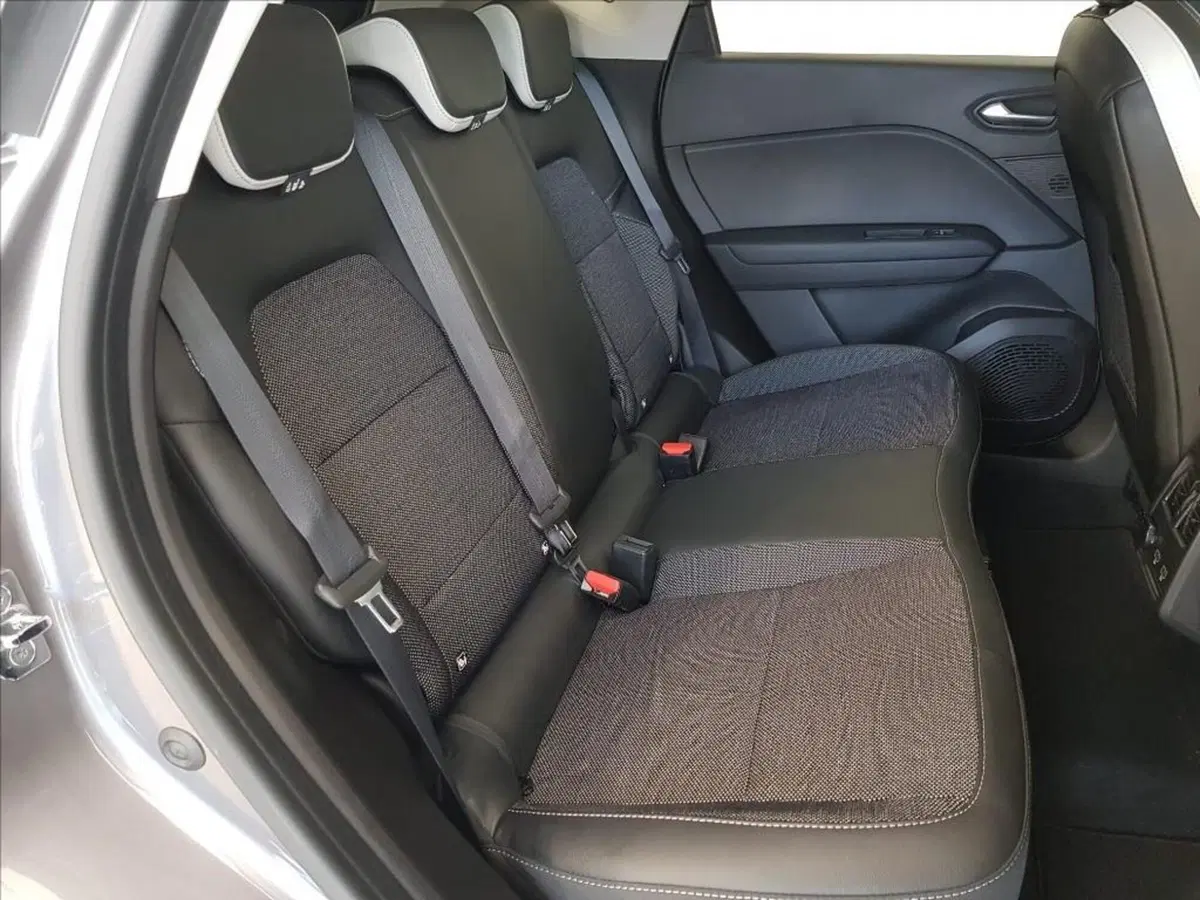Renault Captur usata a Lucca (12)