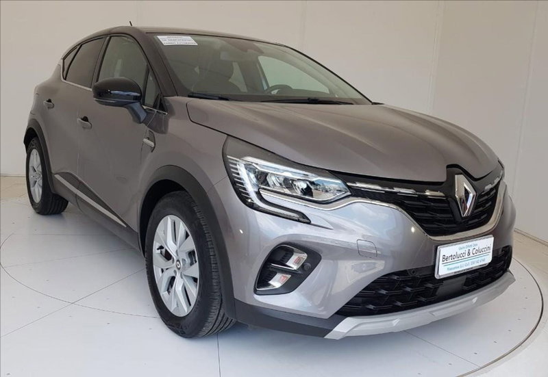 Renault Captur usata a Lucca (8)