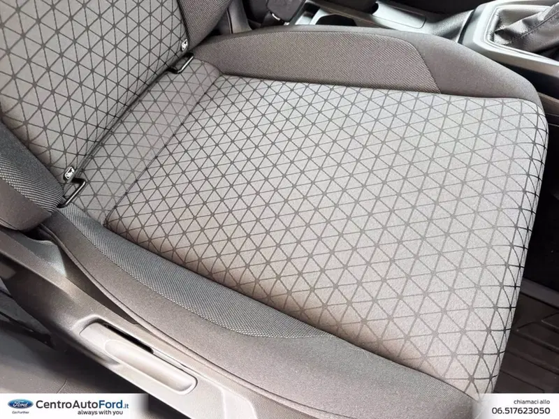 Volkswagen T-Cross usata a Roma (8)