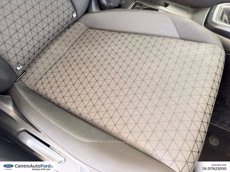 Volkswagen T-Cross usata a Roma (8)
