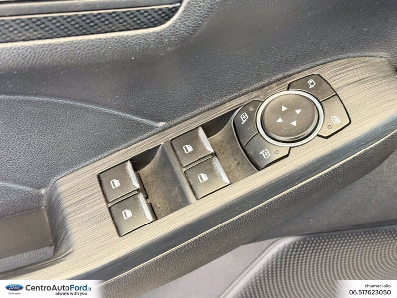 Ford Kuga usata a Roma (19)