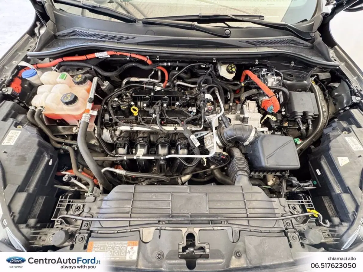 Ford Kuga usata a Roma (12)