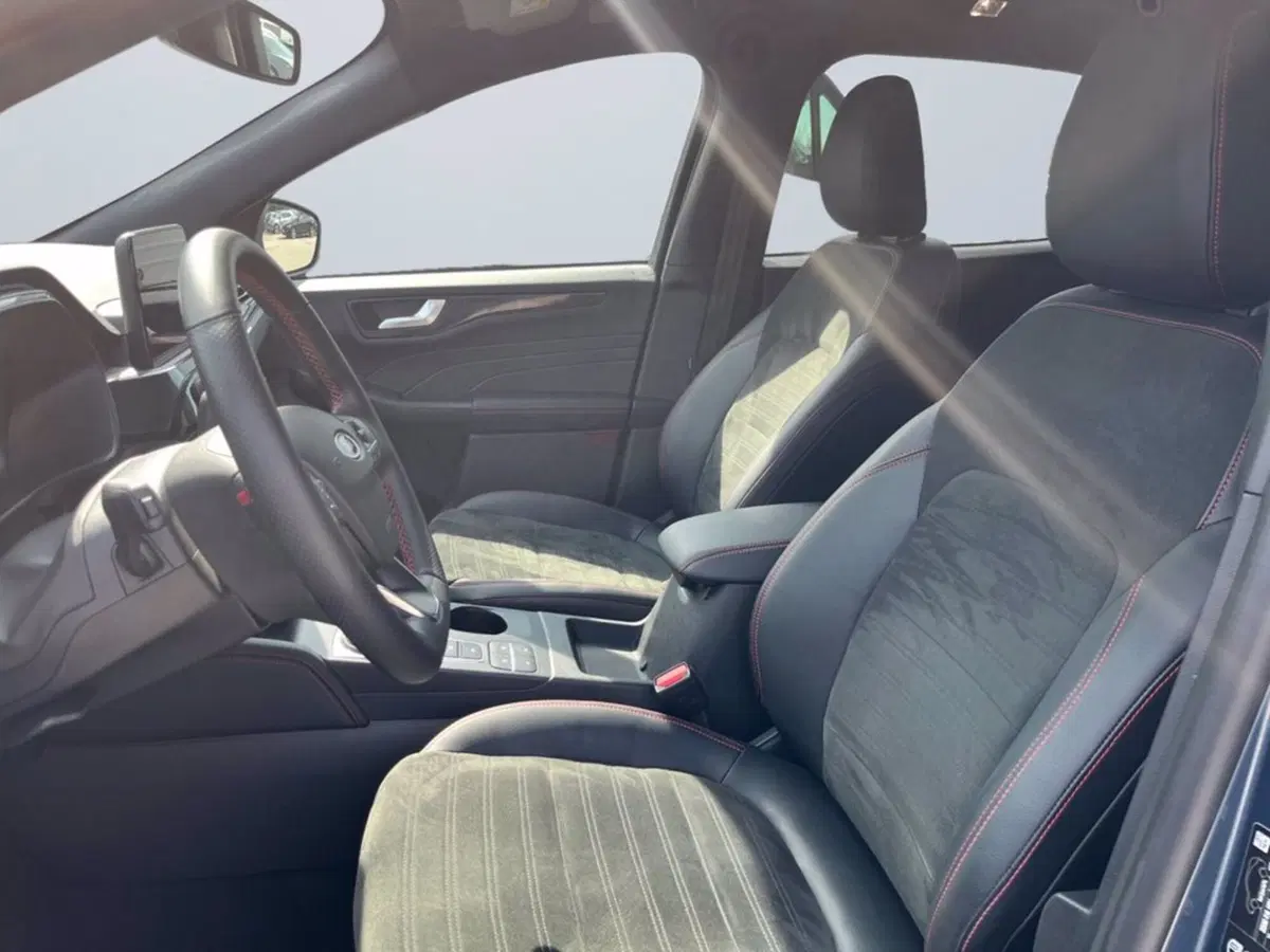 Ford Kuga usata a Milano (10)