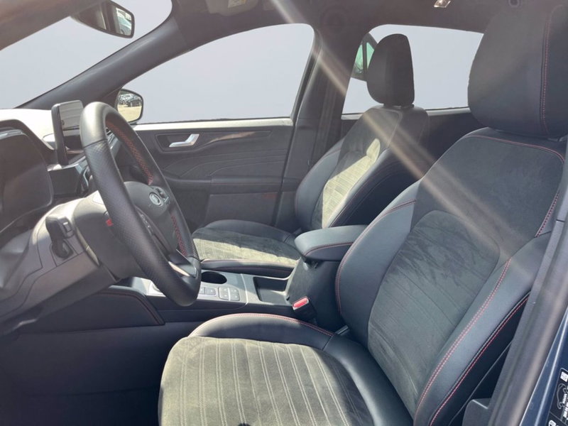 Ford Kuga usata a Milano (10)
