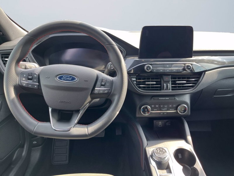 Ford Kuga usata a Milano (11)