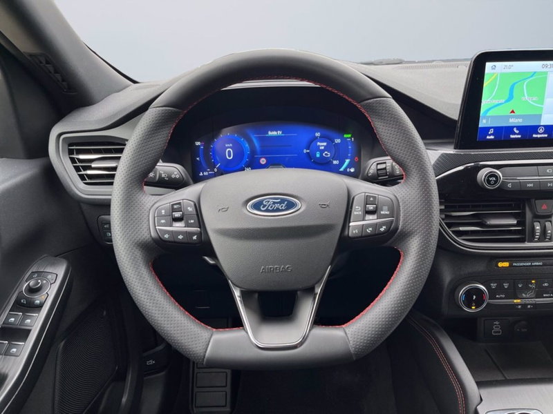 Ford Kuga usata a Milano (13)
