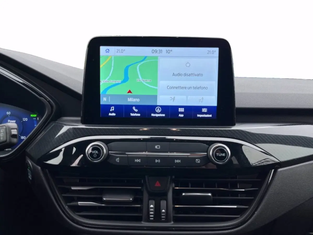 Ford Kuga usata a Milano (14)
