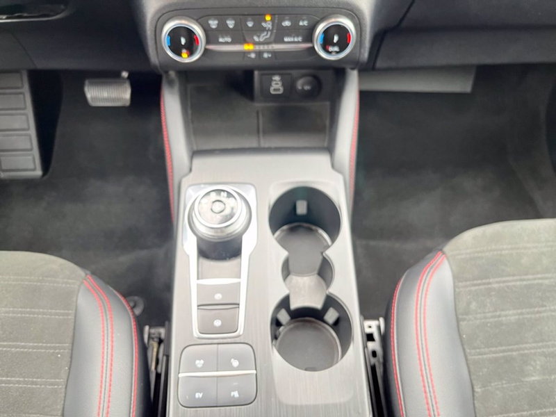 Ford Kuga usata a Milano (15)