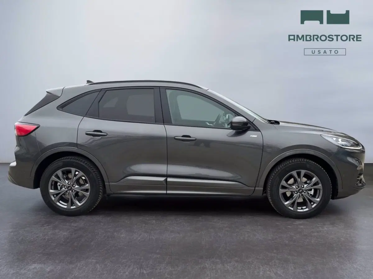 Ford Kuga usata a Milano (4)