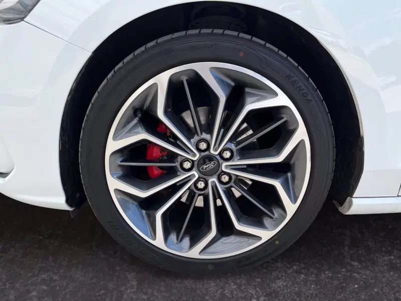 Ford Focus usata a Milano (9)