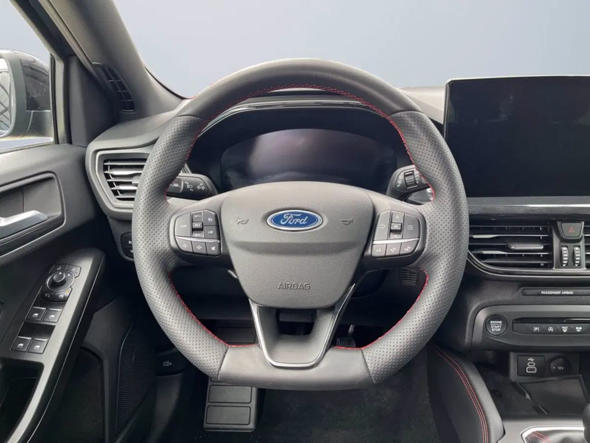 Ford Focus Station Wagon usata a Milano (14)