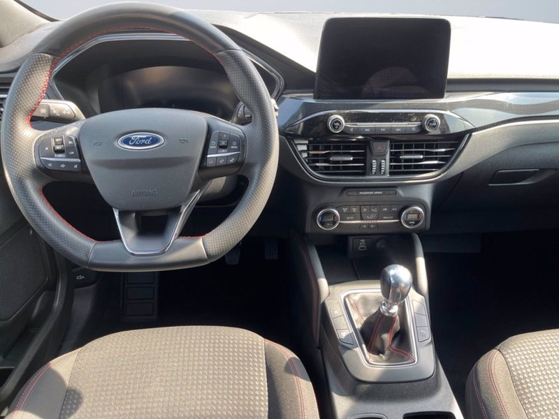 Ford Kuga usata a Milano (12)