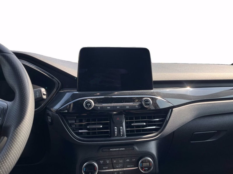 Ford Kuga usata a Milano (15)