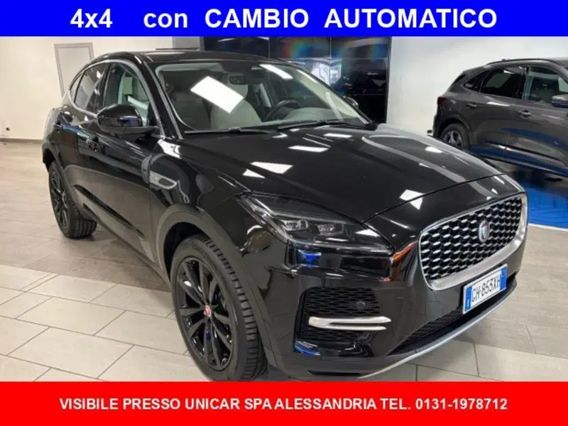 Jaguar E-Pace usata a Cuneo (3)