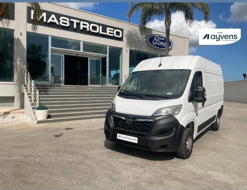 Opel Movano Furgone usata a Lecce