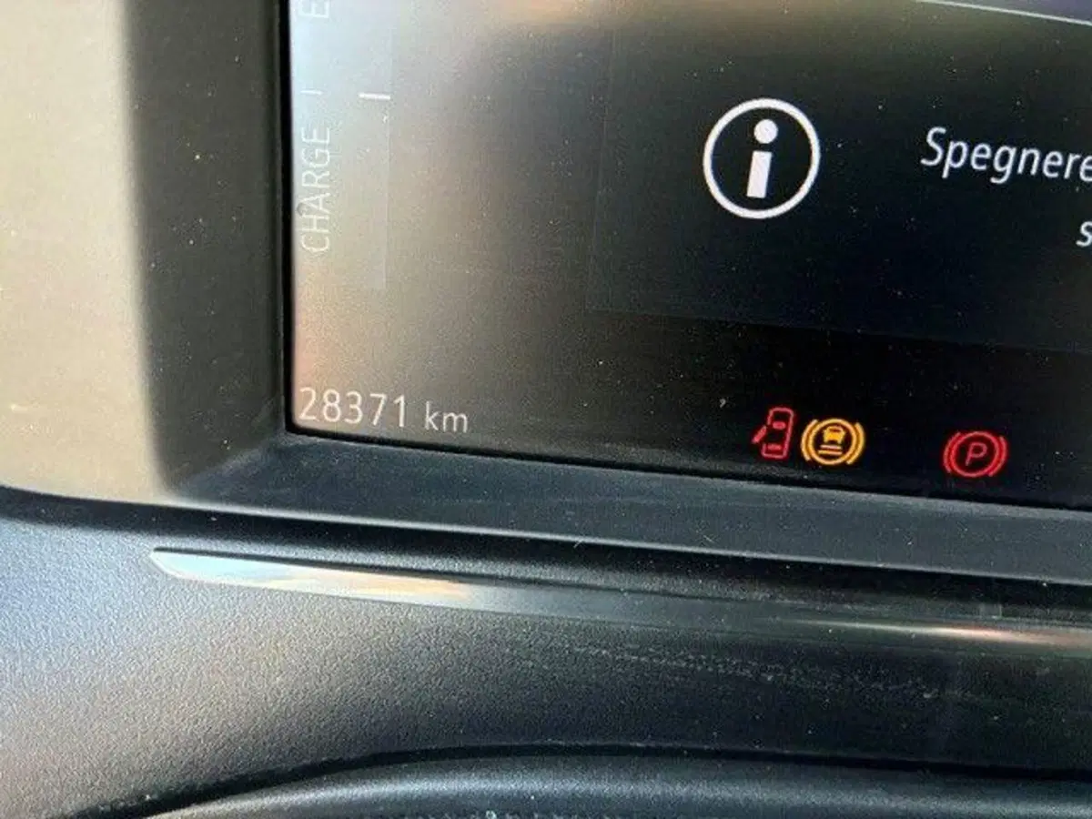Opel Corsa usata a Milano (13)