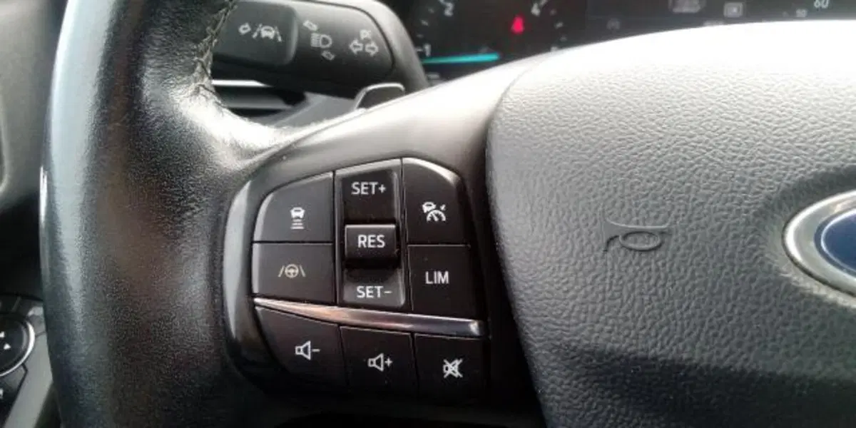 Ford Focus usata a Udine (11)