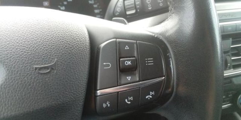 Ford Focus usata a Udine (13)