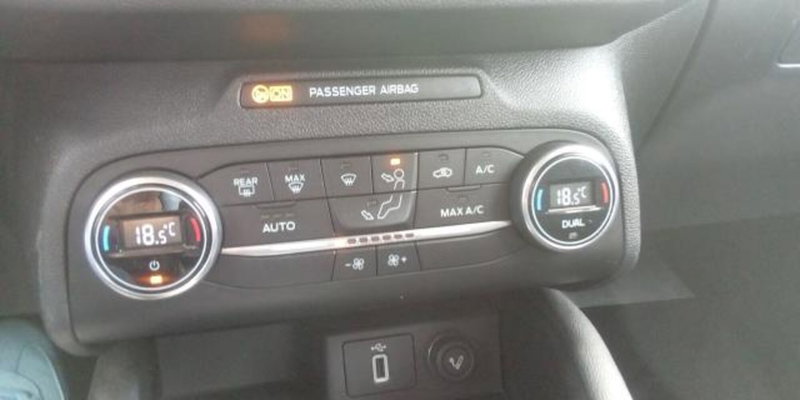 Ford Focus usata a Udine (14)