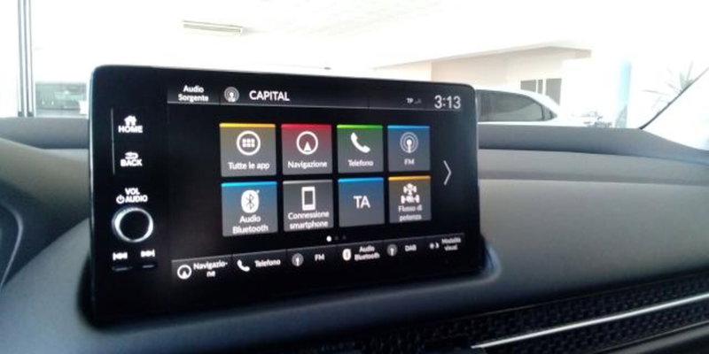 Honda ZR-V nuova a Udine (10)