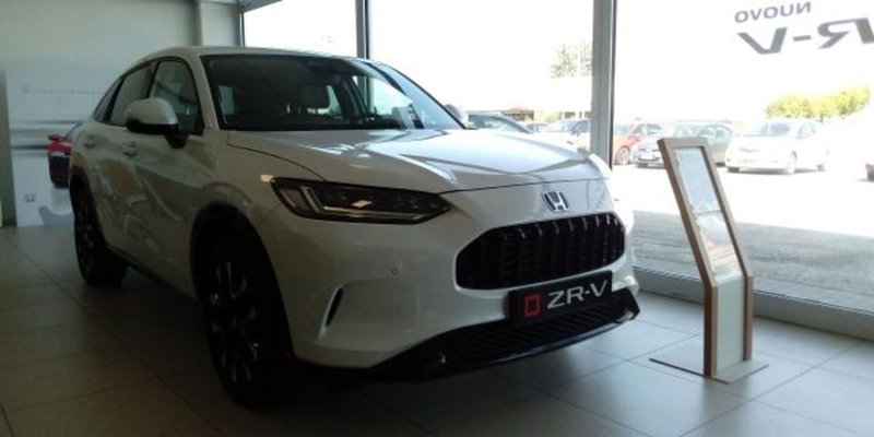 Honda ZR-V nuova a Udine (2)