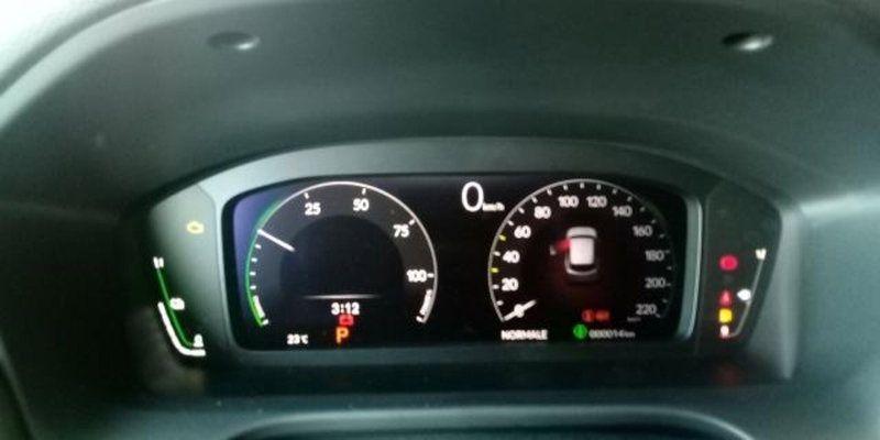 Honda ZR-V nuova a Udine (8)