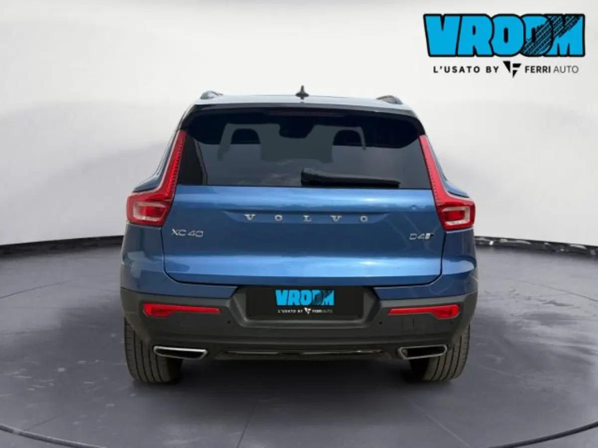 Volvo XC40 usata a Treviso (5)