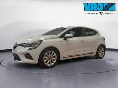 Renault Clio TCe 90 CV 5 porte Intens del 2022 usata a Villorba