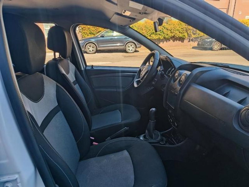 Dacia Duster usata a Pisa (13)