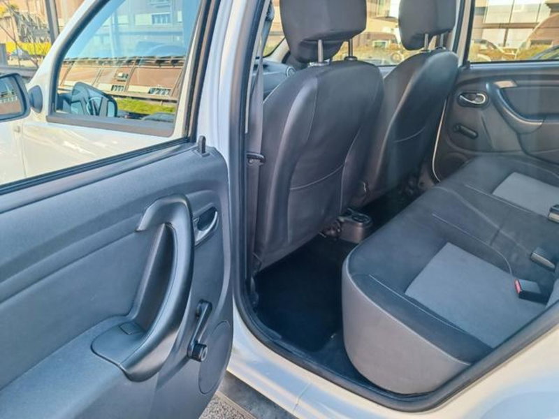 Dacia Duster usata a Pisa (8)