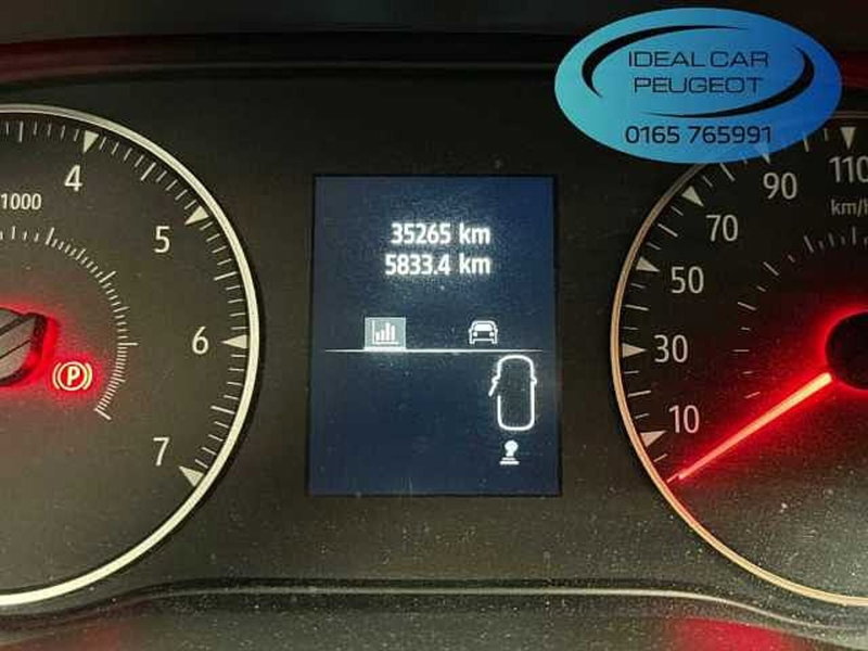 Dacia Jogger usata a Aosta (11)