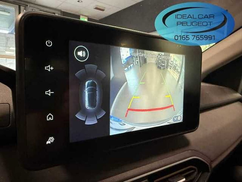 Dacia Jogger usata a Aosta (13)