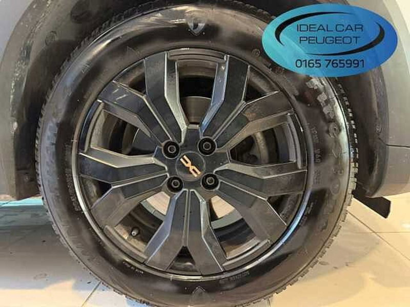 Dacia Jogger usata a Aosta (17)