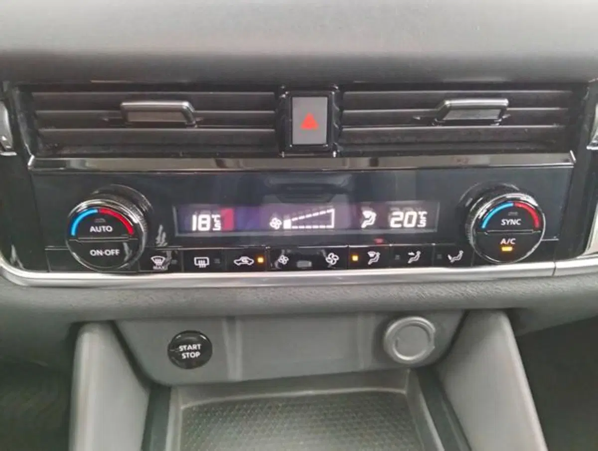 Nissan Qashqai usata a Como (18)