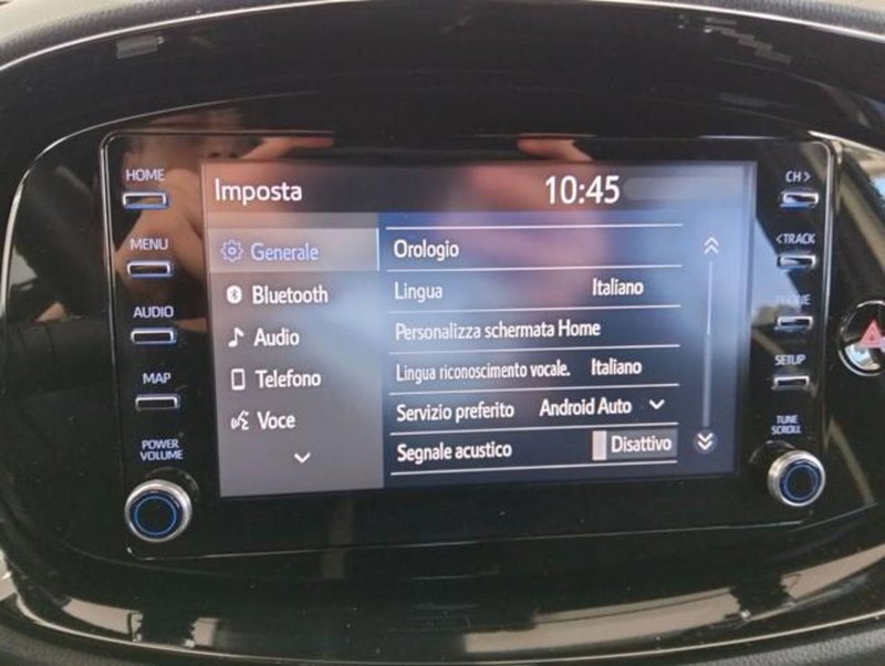 Toyota Aygo X usata a Como (12)