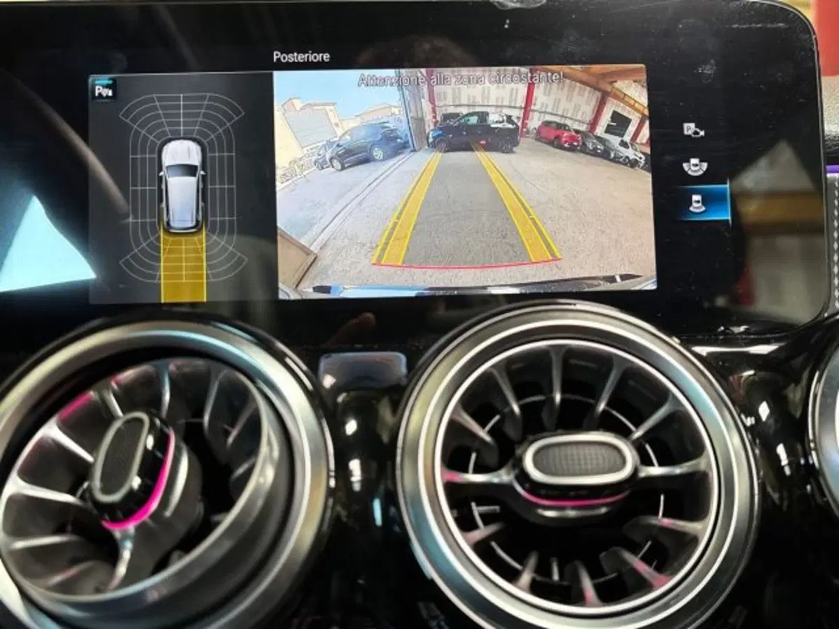 Mercedes-Benz GLB usata a Bologna (14)