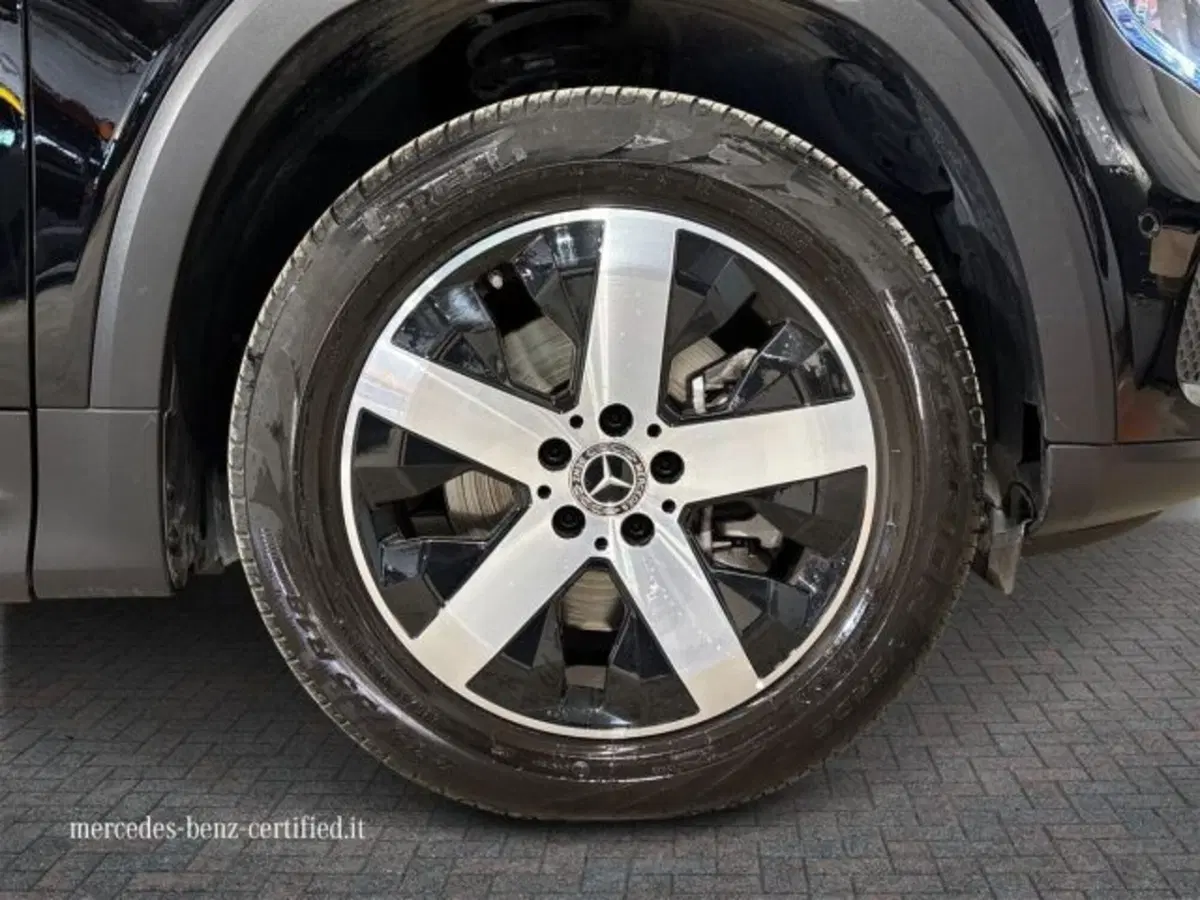 Mercedes-Benz GLB usata a Bologna (17)