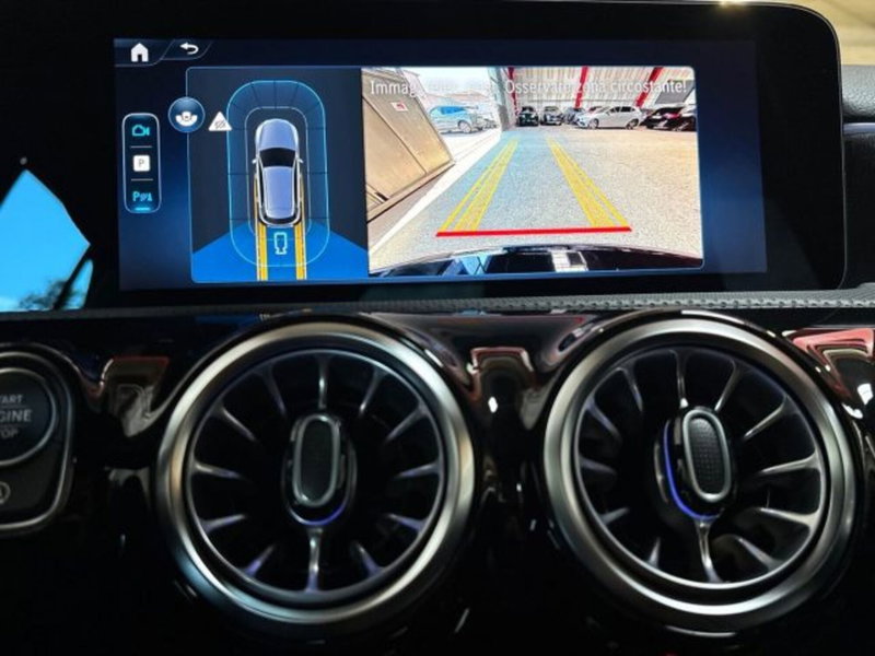 Mercedes-Benz Classe A nuova a Bologna (12)