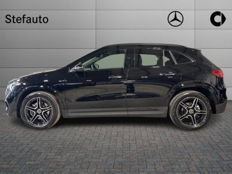 Mercedes-Benz GLA SUV nuova a Bologna (3)