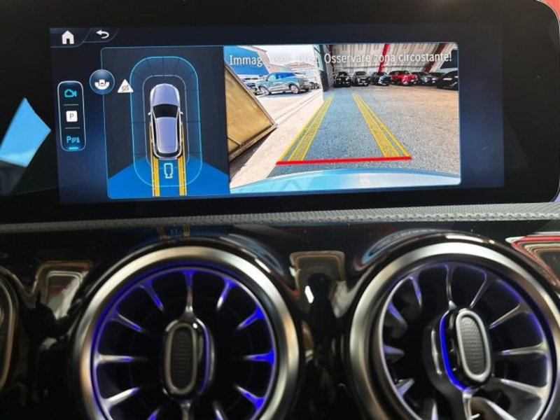 Mercedes-Benz Classe A nuova a Bologna (12)