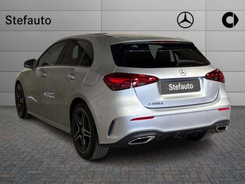 Mercedes-Benz Classe A nuova a Bologna (5)