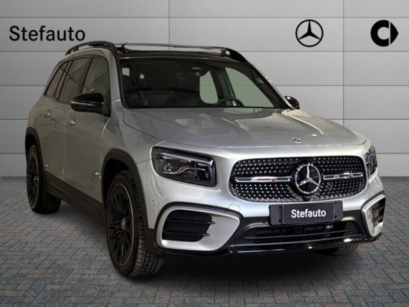 Mercedes-Benz GLB nuova a Bologna