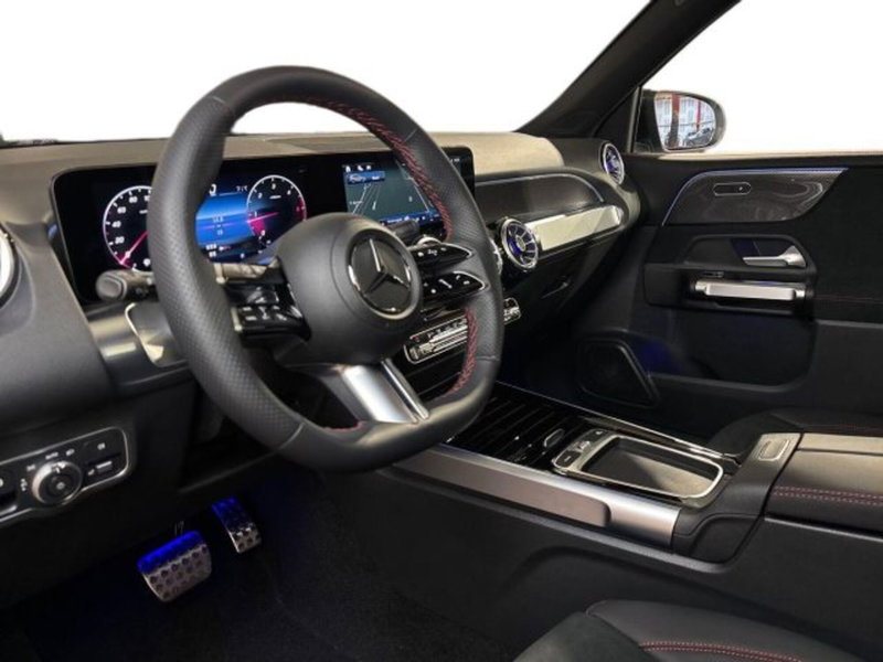 Mercedes-Benz GLB nuova a Bologna (11)