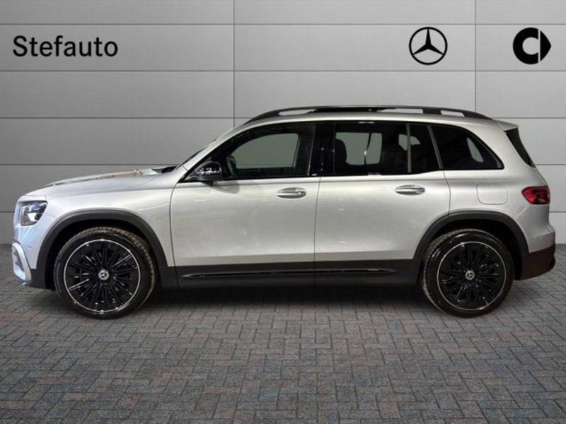 Mercedes-Benz GLB nuova a Bologna (3)